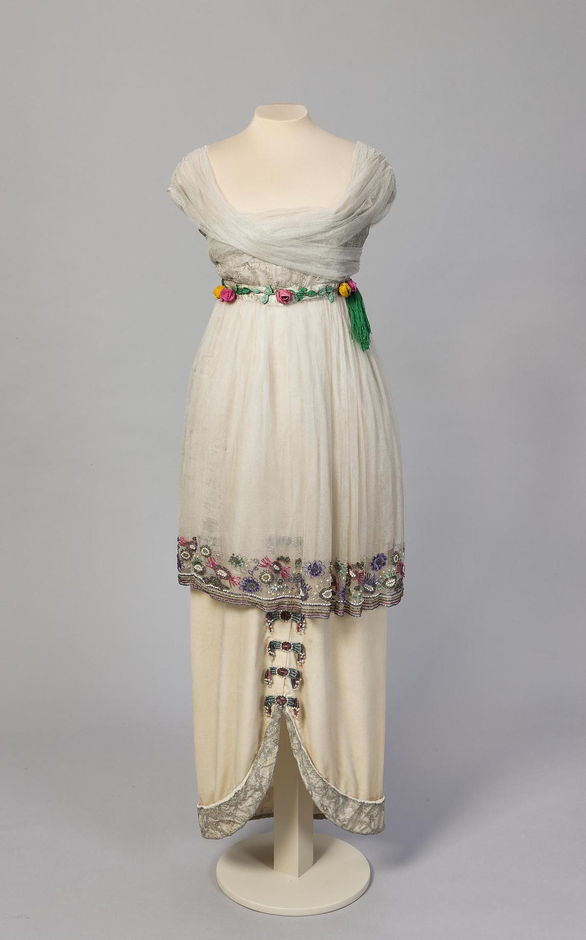   ..  Paul Poiret